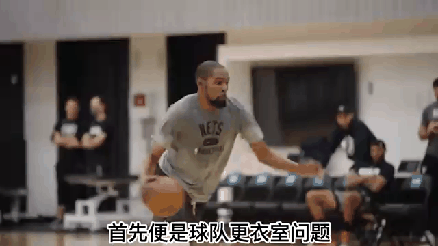热闹转会传闻不断，球队阵容动态更替