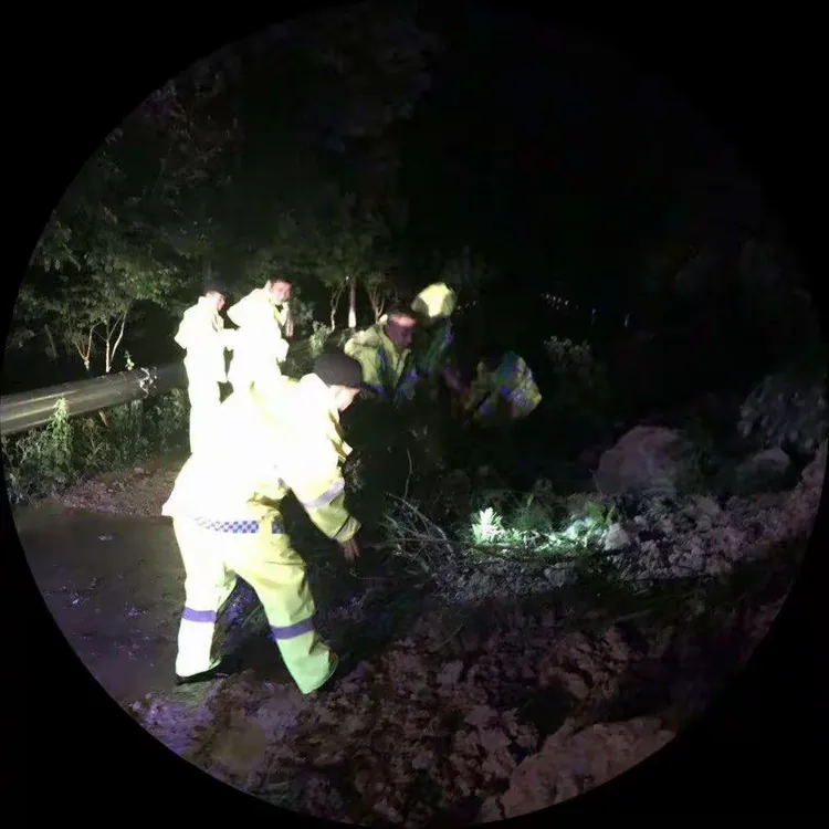 俄罗斯队员奋勇争先，力挽狂澜晋级的简单介绍