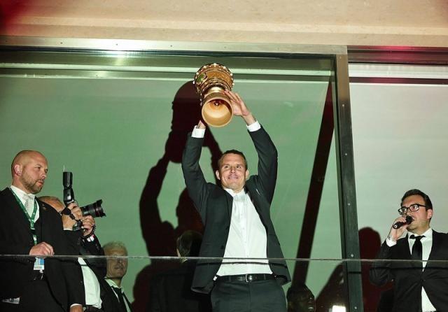 汉堡客场遭遇法兰克福逆转,连续三场失利!的简单介绍 汉堡客场遭遇法兰克福逆转,连续三场失利!的简单介绍