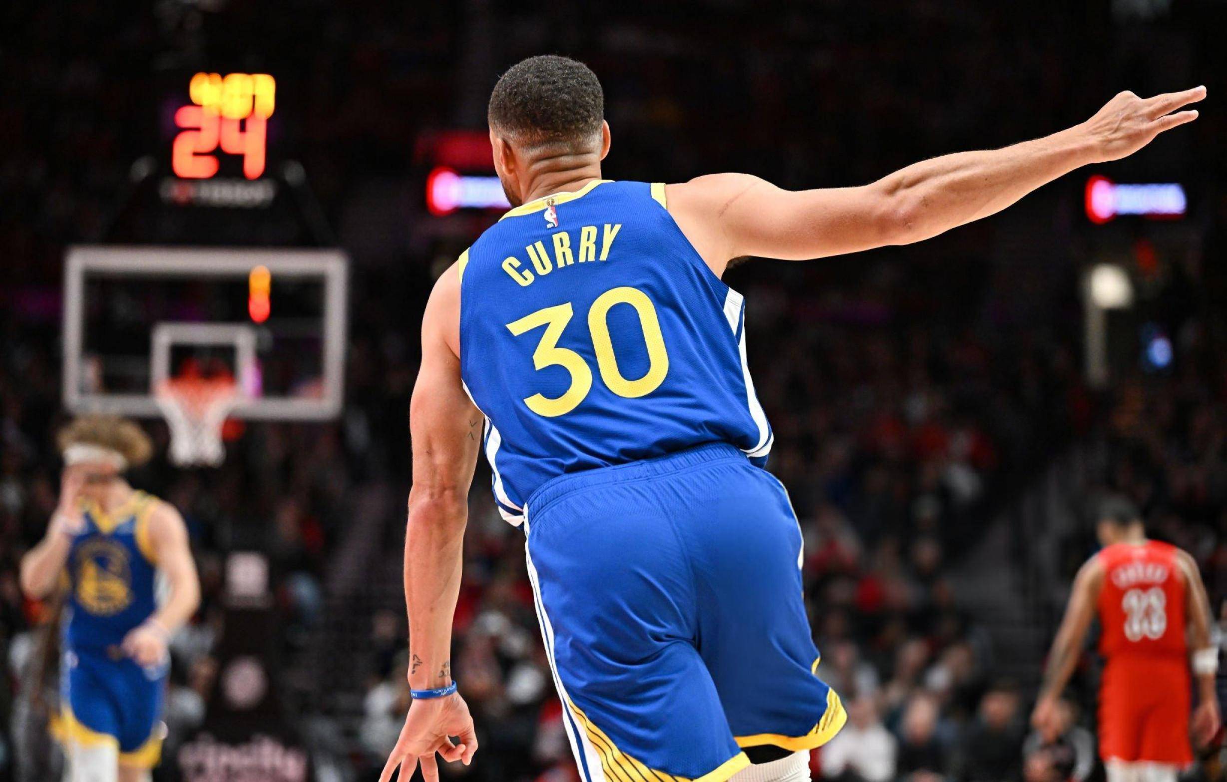 勇士大胜开拓者,豪取五连胜 勇士大胜开拓者,豪取五连胜