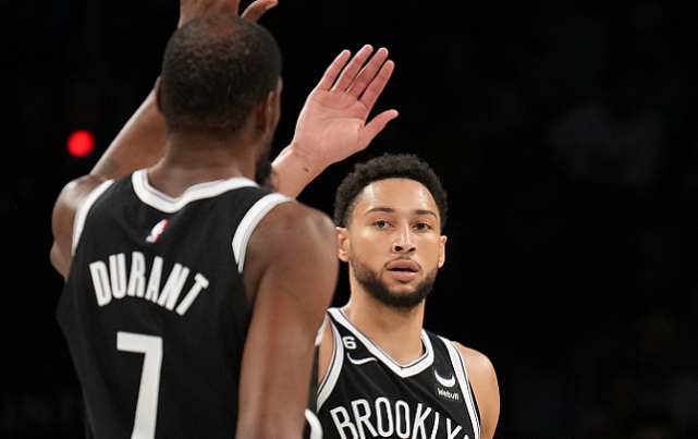 篮网负猛龙,遭遇三连败 篮网负猛龙,遭遇三连败