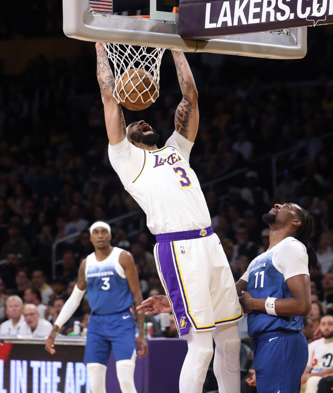 湖人大胜掘金,东部决赛再起波澜 湖人大胜掘金,东部决赛再起波澜