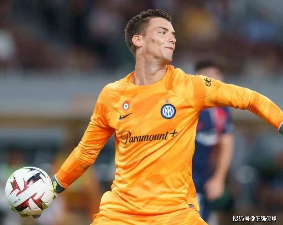 前锋完成转会手续,将出战新赛季 前锋完成转会手续,将出战新赛季